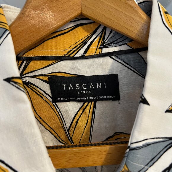 Tascani Linen Shirt - Picture 2 of 3